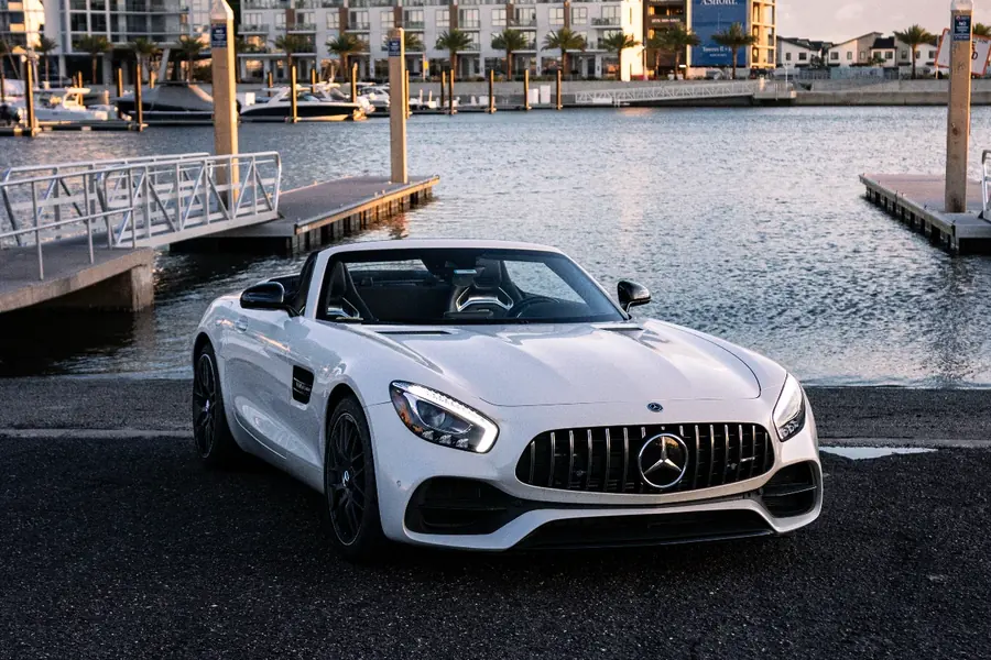 Valenci Supercars 2020 Mercedes-AMG AMG GT C rental Tampa