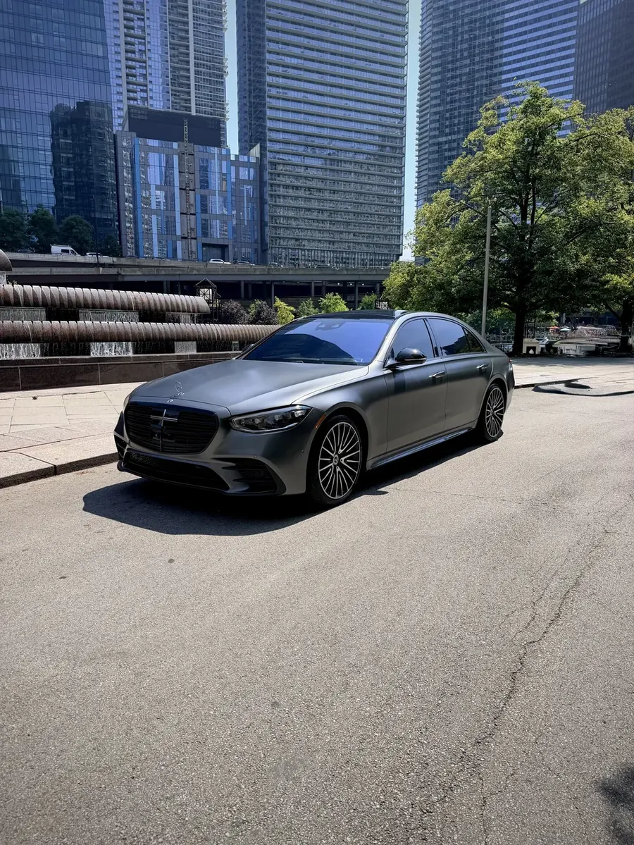 Valenci Supercars 2022 Mercedes-Benz S 580 rental Chicago