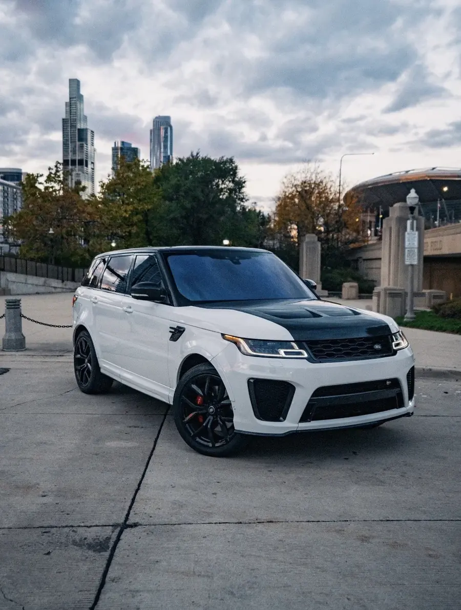 Valenci Supercars 2024 Land Rover Range Rover Sport SVR rental Chicago