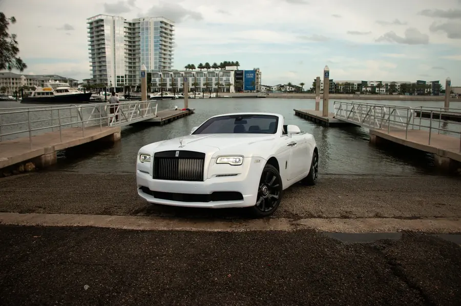 Valenci Supercars 2020 Rolls-Royce Dawn rental Tampa